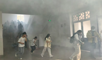 谈球吧
