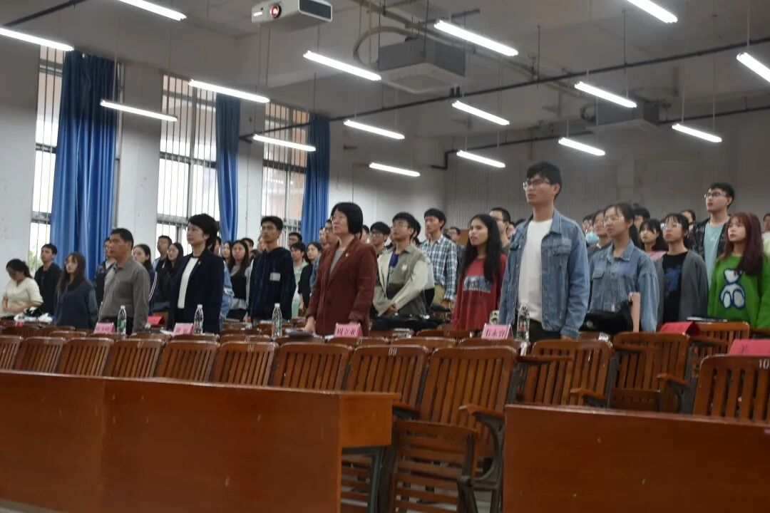 谈球吧第五十六期入党积极分子班开班仪式