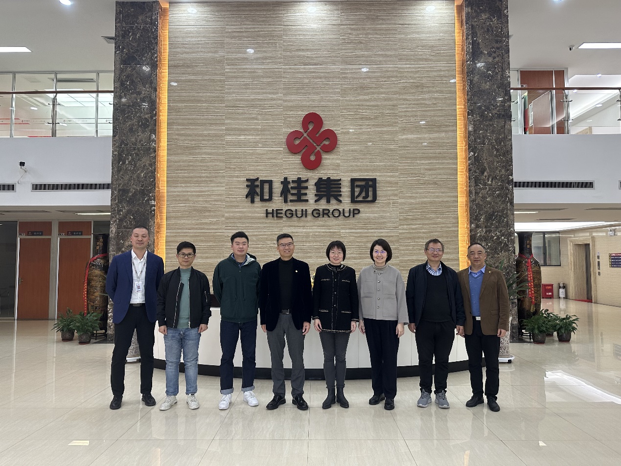 谈球吧领导率队走访广西和桂集团