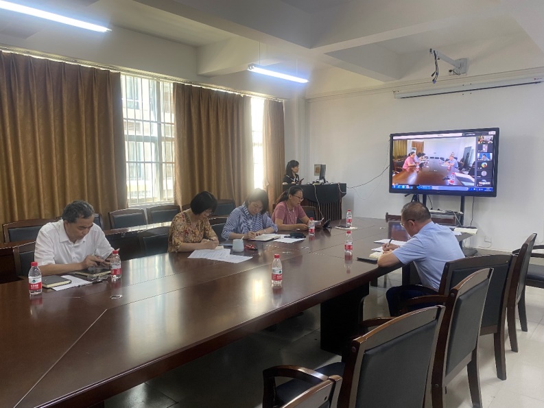 谈球吧召开全体教职工大会暨本科教育教学审核评估工作推进会